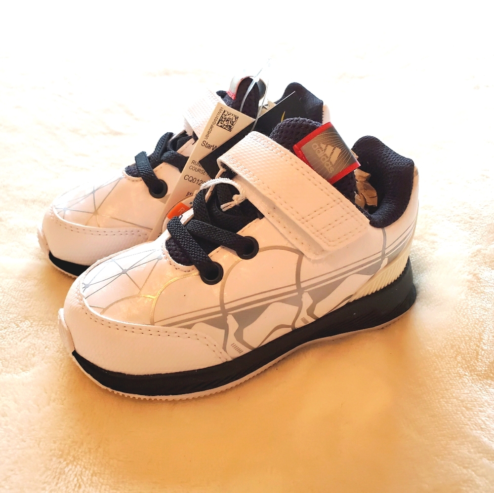 Adidas kids baby shoes 6 STARWARS stormtroopers